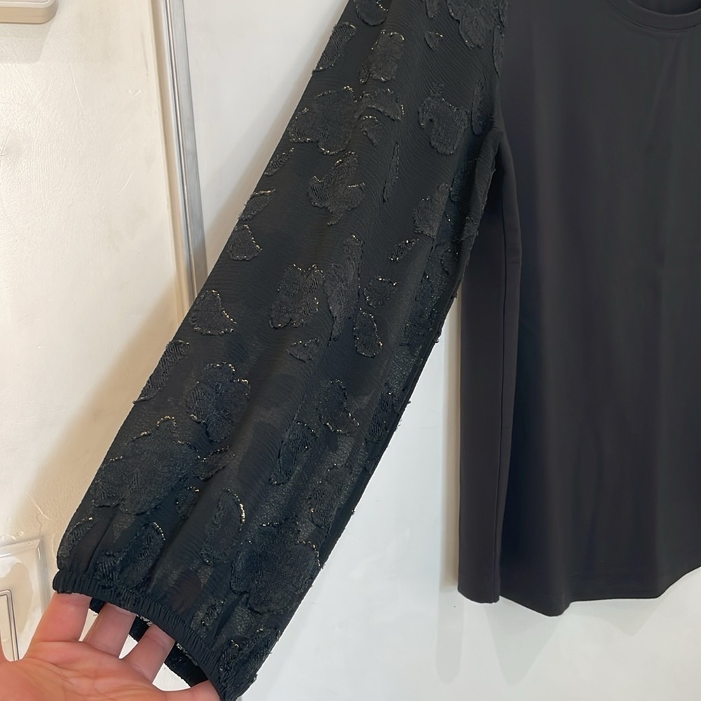 Soft Surroundings Black Solid Shirt With Lace Puff Sleeve Style 2FZ37 Sz Large - Picture 2 of 8